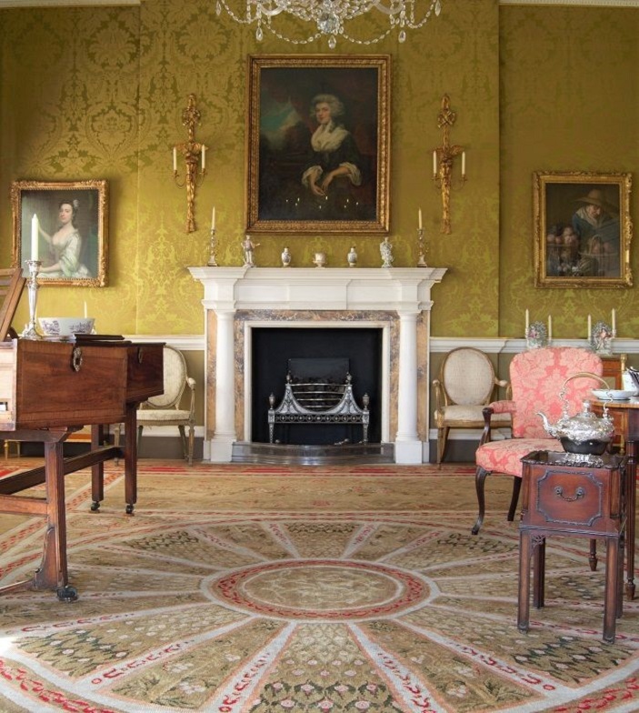 Interior of Royal Crescent in Bath