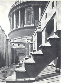 b/w photo of flying buttress at St Paul's