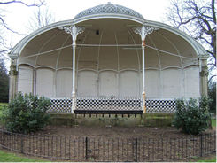Royal Victoria Park bandstand, Bath before redecoration